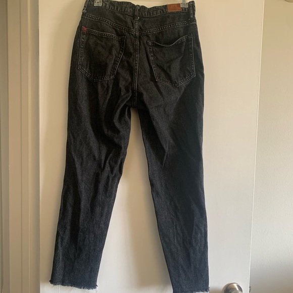 Urban Outfitters BDG Washed Black Denim Slim Straight Distressed Hem Jeans - Picture 2 of 5